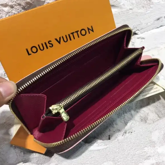 First bag Vuitton wallet Louis CHANELEMENCE 0616